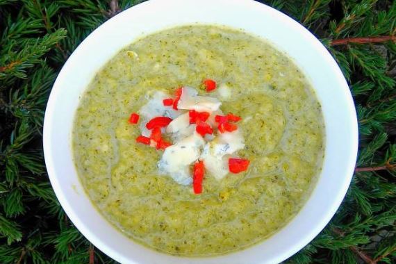 Крем-суп из брокколи с сыром горгонзола - рецепт с фото
