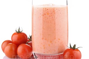 Пряный томатный коктейль с йогуртом (фото)