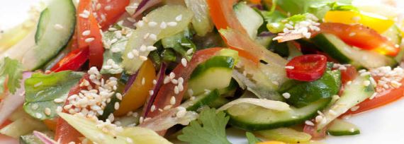 Пряный овощной салат с цитрусовой заправкой - рецепт с фото