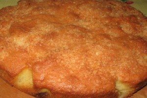 Пирог с шоколадом абрикосами и изюмом (фото)