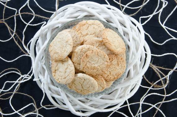 Рецепт с фото - Итальянское печенье амаретти с миндалем