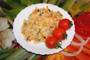 Дикий рис с морковью и луком (фото)