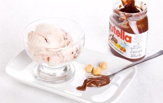 Домашнее мороженое с шоколадным кремом - рецепт с фото