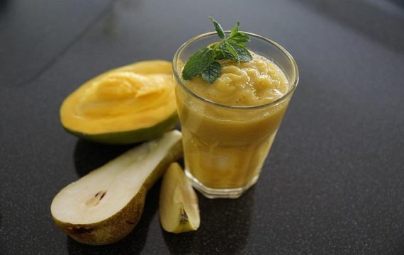 Мусс из манго с грушей и бананом - рецепт с фото