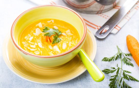 Холодный суп из морковки с апельсином и тмином - рецепт с фото