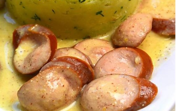 Сардельки в горчичном соусе - рецепт с фото