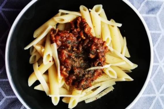 Вкусные и очень быстрые макароны с мясом - рецепт с фото