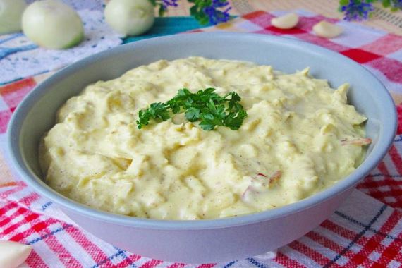 Горчичный соус с петрушкой и яблоком - рецепт с фото