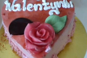 Торт на день святого валентина - сердце (фото)