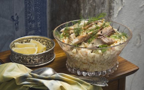  Рецепт Овощной салат с копченой рыбой