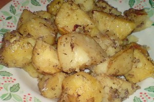 Запеченый картофель с анчоусами (фото)