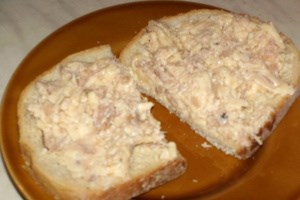 Бутерброды с пастой из сыра (фото)