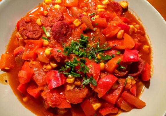 Рецепт Лечо с кукурузой и колбасой